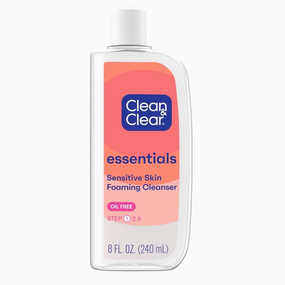 Clean & Clear Essentials Foaming Facial Cleanser 2 Pk Oil-Free Face Wash BS4 - Picture 3 of 8